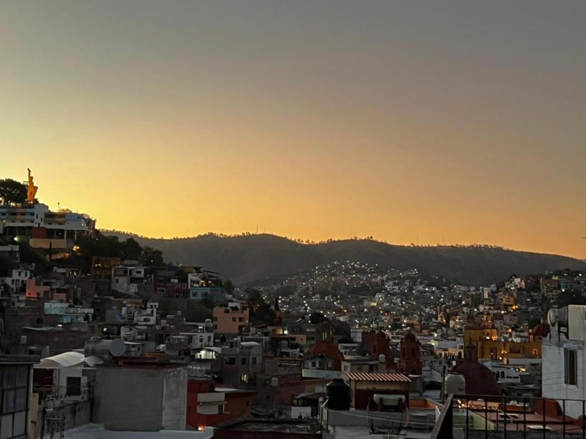 Casa Dos Fridas - Centro Guanajuato Bagian luar foto